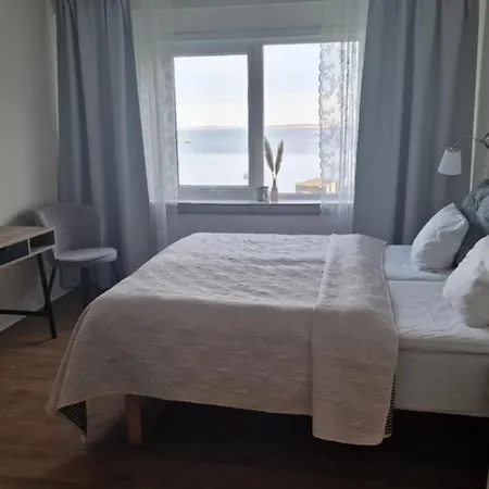 Udsigten 3*