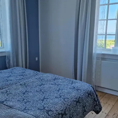 Udsigten לינה וארוחת בוקר 3*